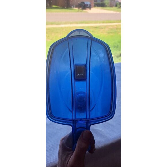 New Wave Enviro Barrier Twist Filter Water Pitcher System 4 L, Blue - Picture 3 of 4